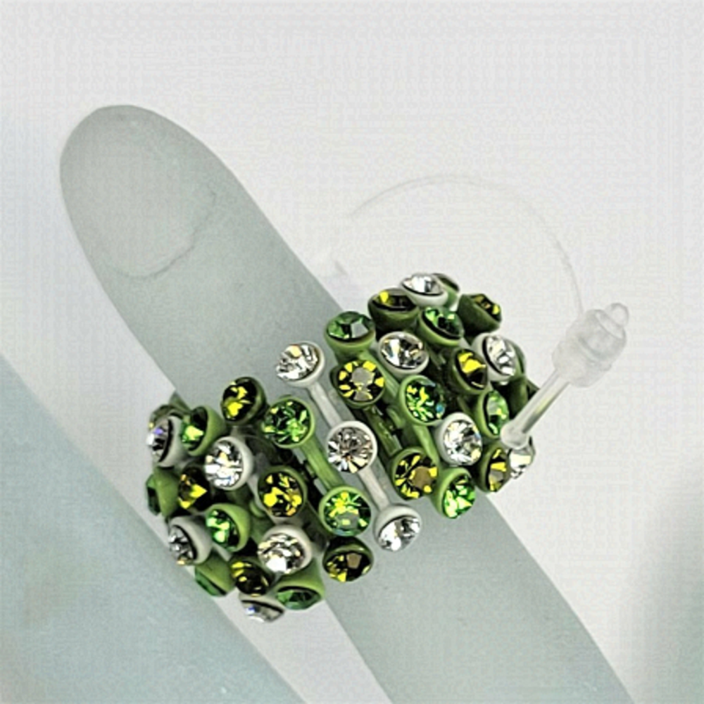 GREEN Crystal Stretch Ring